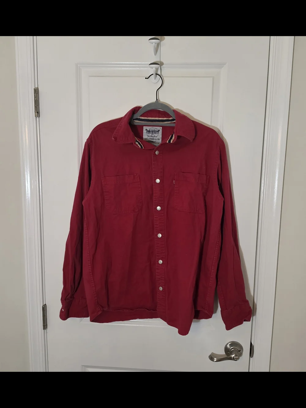 Levi's Two Horse Brand Mens Long Sleeve Shirt Button Up Red Denim Size Medium